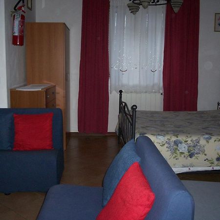 Hermitage Holidays Gallicano Exterior photo