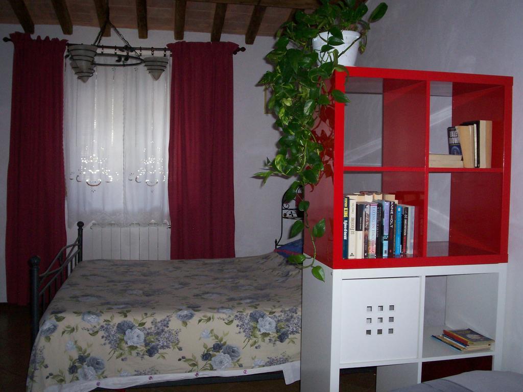 Hermitage Holidays Gallicano Exterior photo
