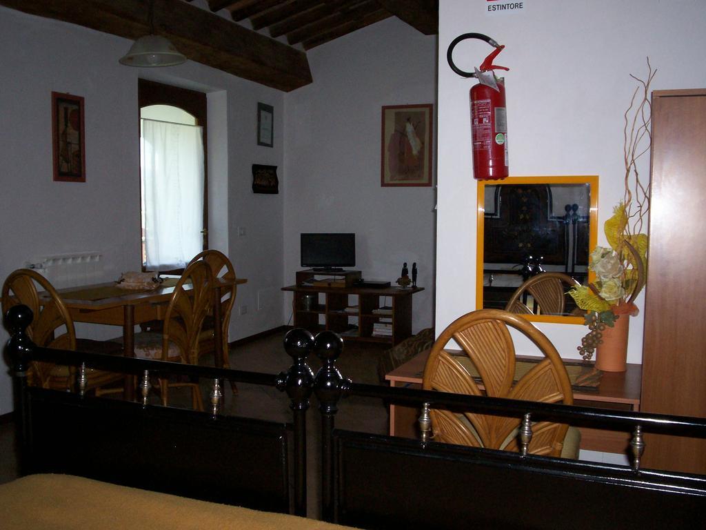 Hermitage Holidays Gallicano Exterior photo