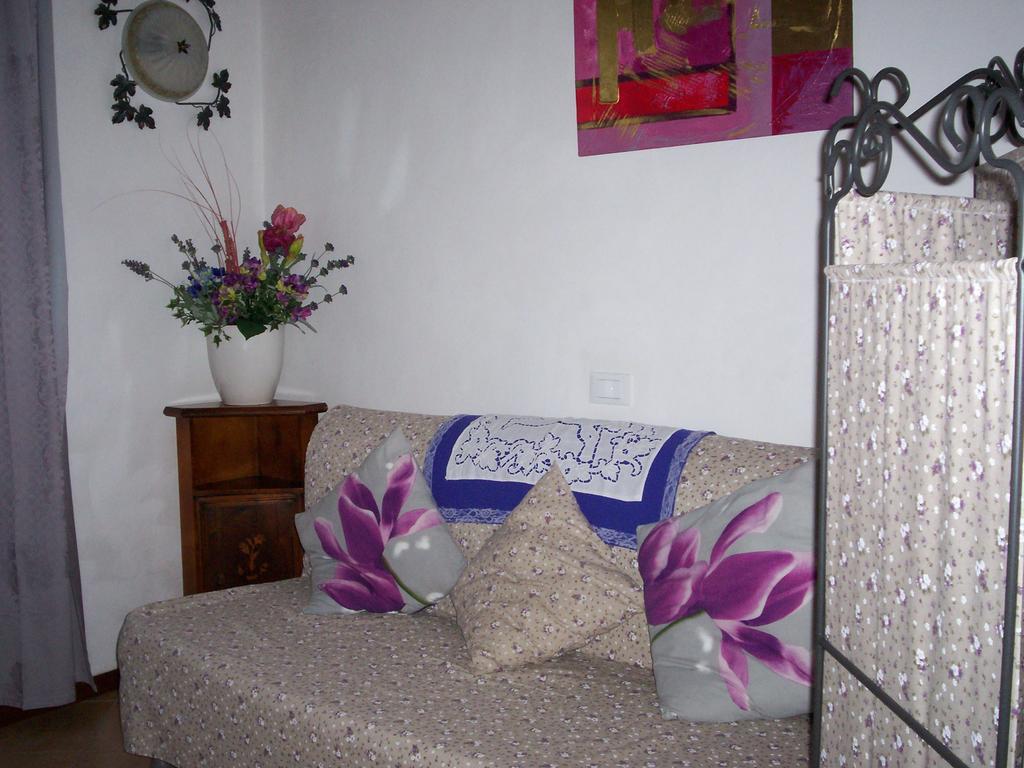 Hermitage Holidays Gallicano Exterior photo