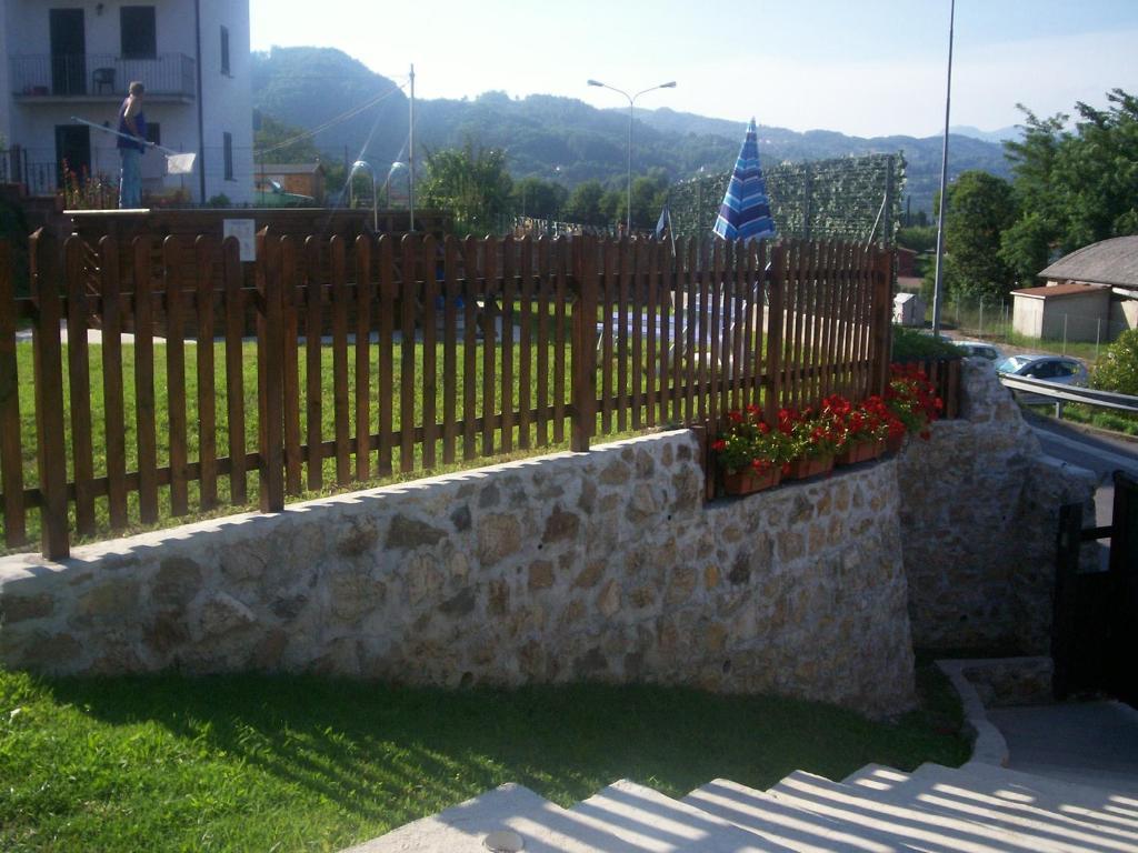 Hermitage Holidays Gallicano Exterior photo